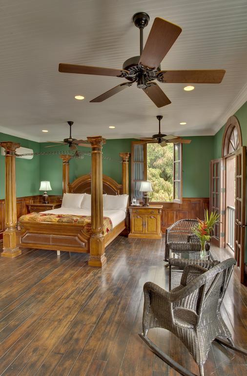 Mahogany Hall Luxury Boutique Resort San Ignacio Zimmer foto