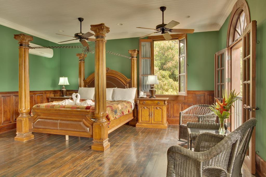 Mahogany Hall Luxury Boutique Resort San Ignacio Exterior foto