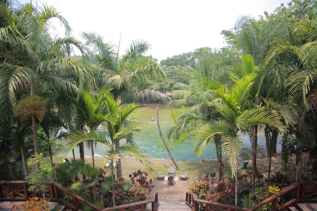 Mahogany Hall Luxury Boutique Resort San Ignacio Exterior foto